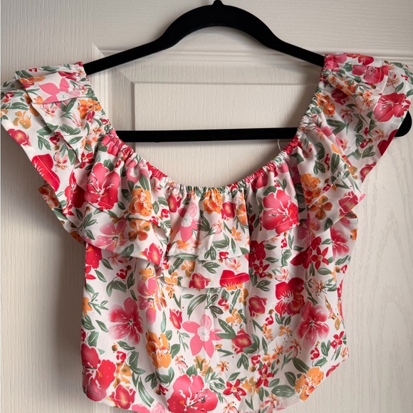 Pink Lily Tops - Pink Lily Floral Blouse with Ruffle Sleeves